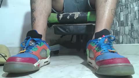 sr master cum its my old account online show from December 21, 2025, 7:43 pm