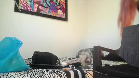 Snapshot of srta_fox chatting on September 10, 2025, 11:54 am Srta. Fox online show from September 10, 2025, 11:54 am