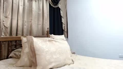 Snapshot of srta_luciana chatting on February 7, 2025, 11:56 am . . online show from February 7, 2025, 11:56 am