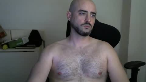 Snapshot of srtramposo chatting on October 17, 2025, 2:52 pm srtramposo online show from October 17, 2025, 2:52 pm