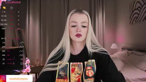 Alexandra online show from November 21, 2025, 10:30 pm