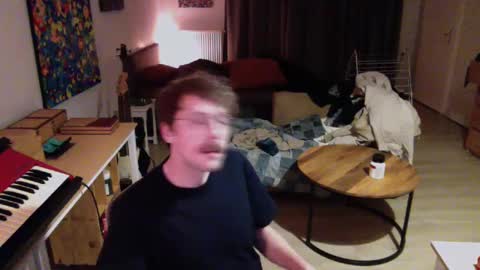 Roger online show from December 5, 2024, 7:28 pm