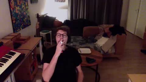 Roger online show from December 9, 2024, 6:46 pm