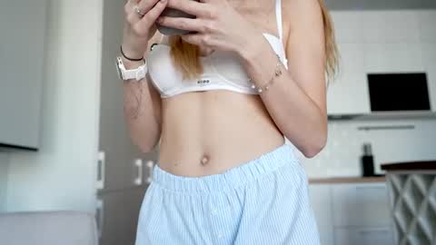 Scarlett online show from July 6, 2026, 11:51 am