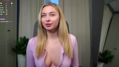 Kate online show from December 4, 2025, 1:20 pm