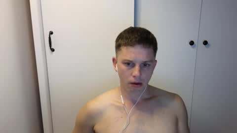 st1vemaster01 online show from September 30, 2025, 3:50 pm