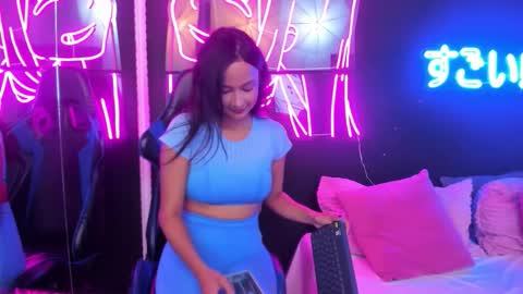 Snapshot of staarlightt chatting on November 15, 2025, 10:48 pm staarlightt online show from November 15, 2025, 10:48 pm