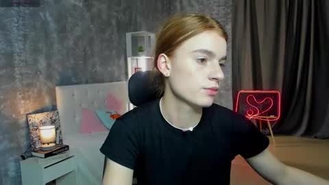 stacey__doll online show from October 14, 2025, 1:50 am
