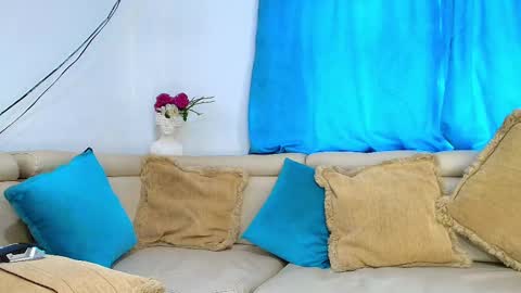 Snapshot of staceygraves_ chatting on March 10, 2025, 5:39 pm online show from March 10, 2025, 5:39 pm