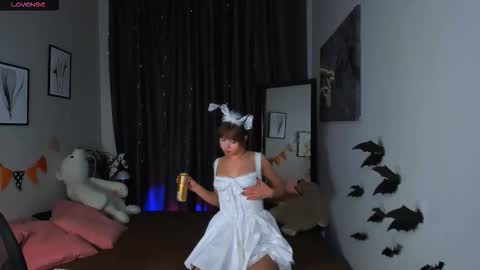 Stacy online show from October 25, 2025, 2:35 pm