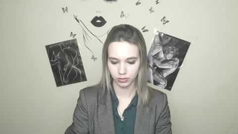 Snapshot of stacy_gr chatting on December 23, 2024, 2:07 pm Stacy online show from December 23, 2024, 2:07 pm