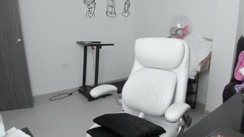 Zulma Yisset online show from January 9, 2026, 2:25 am