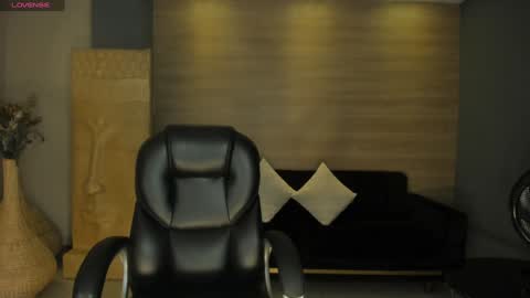Snapshot of stacyevansx chatting on January 21, 2025, 9:57 am Im Stacy online show from January 21, 2025, 9:57 am