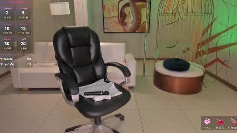 Snapshot of stacyevansx chatting on February 25, 2025, 1:39 pm Im Stacy online show from February 25, 2025, 1:39 pm