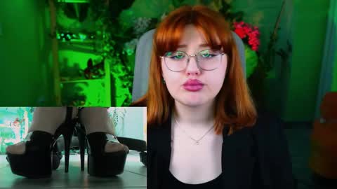 Snapshot of stacyjensen chatting on April 22, 2026, 9:33 am Stasey online show from April 22, 2026, 9:33 am