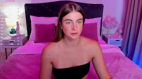 Snapshot of stacyjey chatting on November 14, 2025, 6:12 am Stacy online show from November 14, 2025, 6:12 am