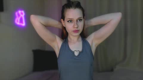 stacyloveforu online show from January 12, 2025, 4:42 am