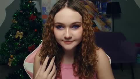 Violet online show from February 23, 2026, 6:38 pm