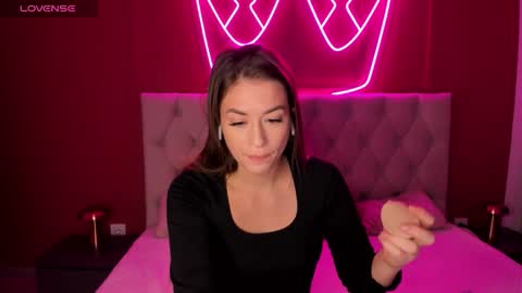 Stacy online show from October 12, 2025, 1:04 am