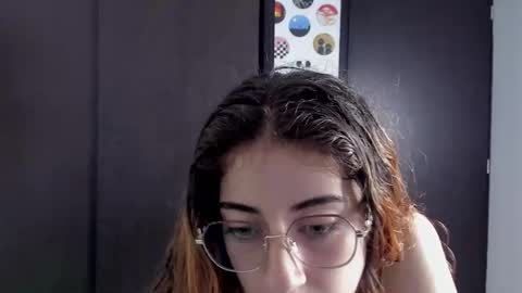 star_shooting online show from October 15, 2025, 10:43 pm