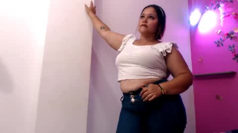 alejandra online show from May 23, 2026, 7:29 pm