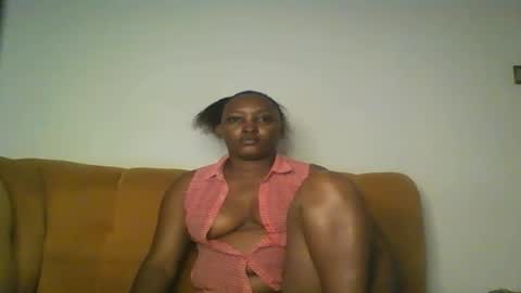 Snapshot of stargirl880271 chatting on September 28, 2025, 3:01 am isha online show from September 28, 2025, 3:01 am