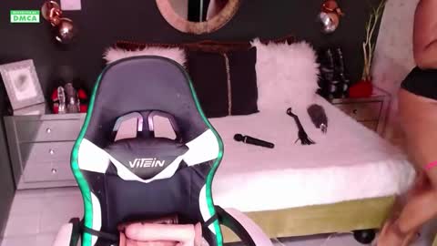 Welcome Im VICTORIA  Your love is my passion activate my love and moaning with your tips and enjoy with me online show from September 14, 2025, 1:38 am