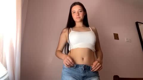 Lola online show from July 7, 2026, 11:36 am