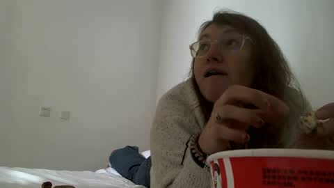 Snapshot of starlagurl chatting on February 7, 2025, 7:07 am starlagurl online show from February 7, 2025, 7:07 am
