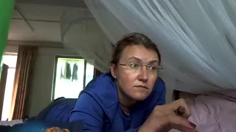 Snapshot of starlagurl chatting on February 15, 2025, 8:54 am starlagurl online show from February 15, 2025, 8:54 am