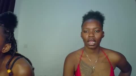 starlight_c online show from November 8, 2025, 5:56 pm