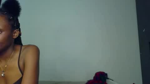 starlight_c online show from November 10, 2025, 12:37 pm