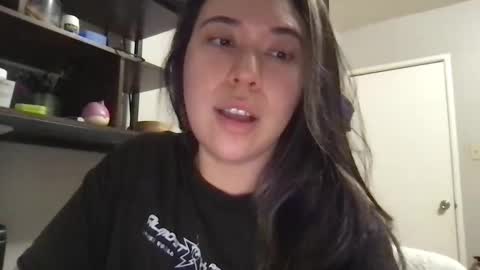starlitdreams777 online show from May 24, 2026, 5:23 am