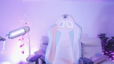 Yoko online show from October 9, 2025, 12:30 am