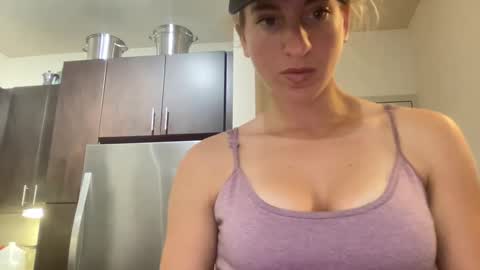 Snapshot of stassiethatsororitygirl chatting on February 16, 2025, 3:05 pm Stassiethatsororitygirl online show from February 16, 2025, 3:05 pm
