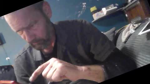 Mikee online show from November 7, 2025, 11:49 pm