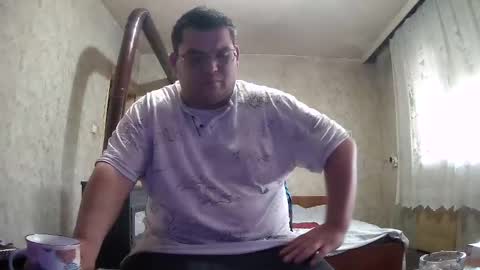 Snapshot of stefan90pt chatting on October 2, 2025, 8:32 am Stefan online show from October 2, 2025, 8:32 am