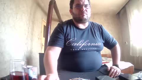 Snapshot of stefan90pt chatting on October 25, 2025, 10:34 am Stefan online show from October 25, 2025, 10:34 am