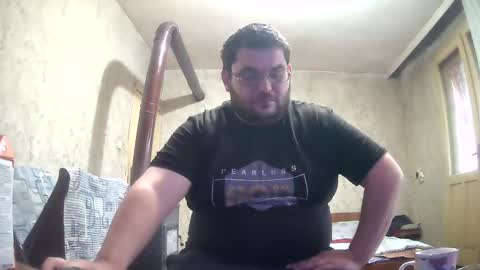 Snapshot of stefan90pt chatting on October 27, 2025, 6:28 am Stefan online show from October 27, 2025, 6:28 am