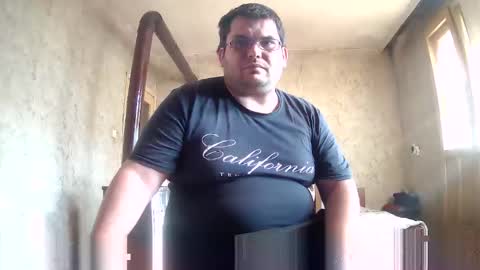 Snapshot of stefan90pt chatting on November 2, 2025, 12:07 pm Stefan online show from November 2, 2025, 12:07 pm