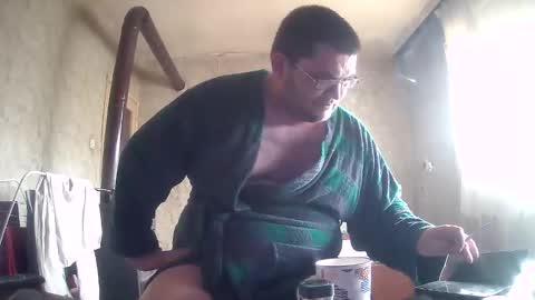 Snapshot of stefan90pt chatting on November 17, 2025, 9:59 am Stefan online show from November 17, 2025, 9:59 am