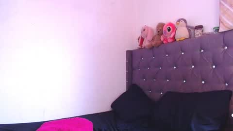 stefanny beautiful online show from December 23, 2024, 9:40 pm