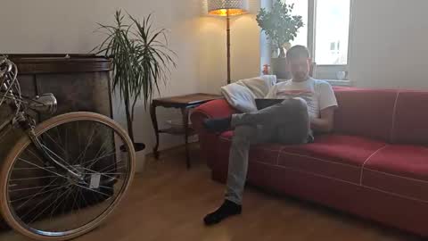 Stefan online show from June 7, 2026, 5:38 pm