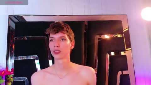stefany piink online show from May 2, 2026, 12:32 pm