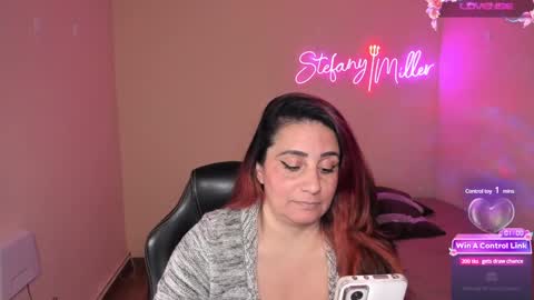 Snapshot of stefanyhotmilf chatting on December 30, 2024, 12:20 pm stefany online show from December 30, 2024, 12:20 pm