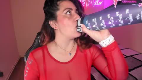 Snapshot of stefanyhotmilf chatting on February 17, 2025, 4:15 pm stefany online show from February 17, 2025, 4:15 pm