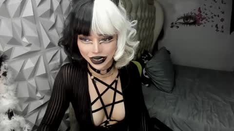 Snapshot of stefanylangkat chatting on June 12, 2026, 2:21 am Jane online show from June 12, 2026, 2:21 am