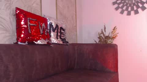 Snapshot of steff_gh chatting on March 10, 2025, 9:21 am Steff online show from March 10, 2025, 9:21 am