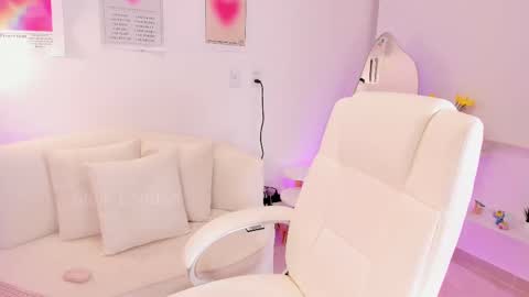 Steff online show from October 6, 2025, 11:02 pm