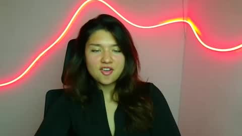 Steffi online show from September 28, 2025, 8:58 pm